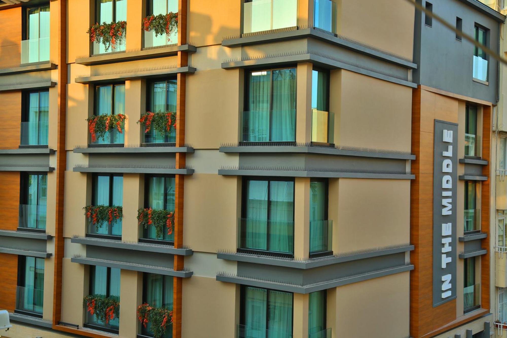 In The Middle Hotel Antalya Exteriér fotografie